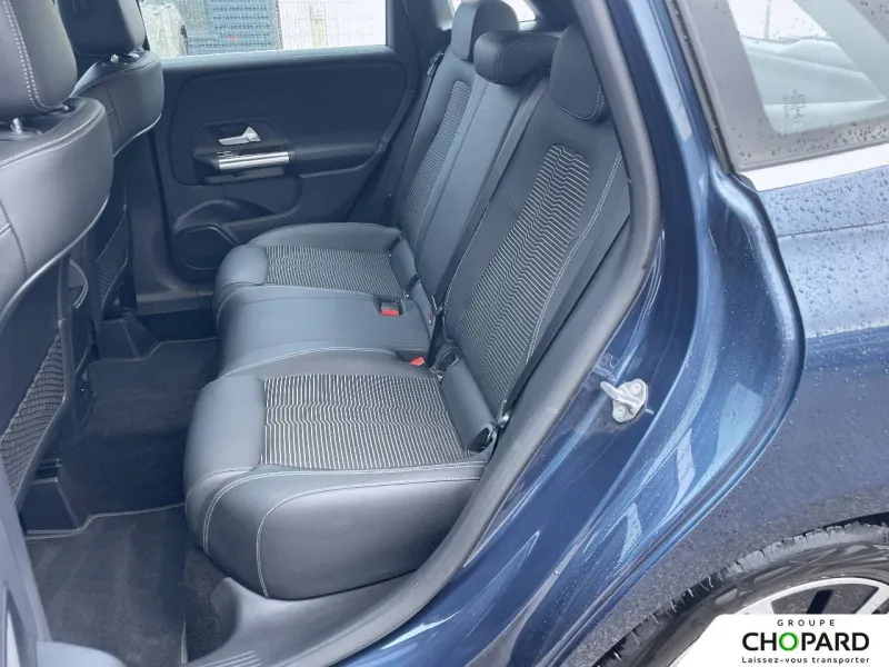 Image secondaire du véhicule 19