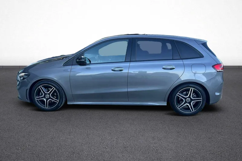 Image secondaire du véhicule 4