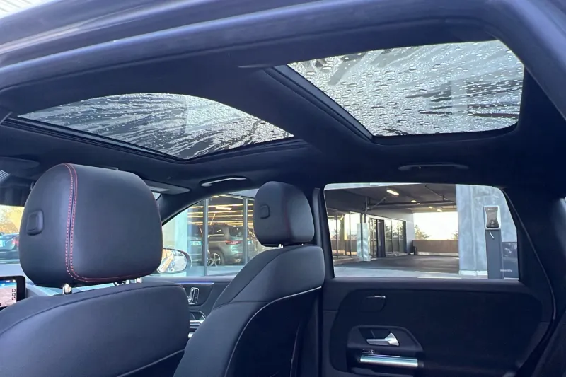 Image secondaire du véhicule 32