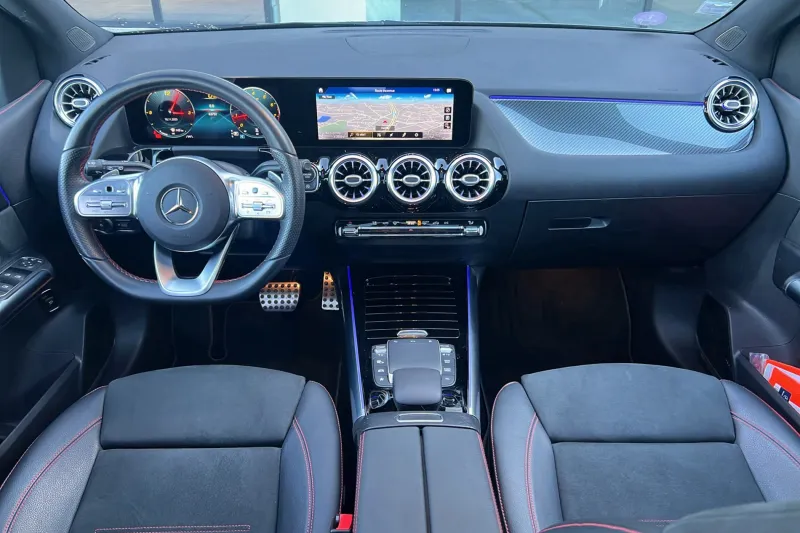 Image secondaire du véhicule 33