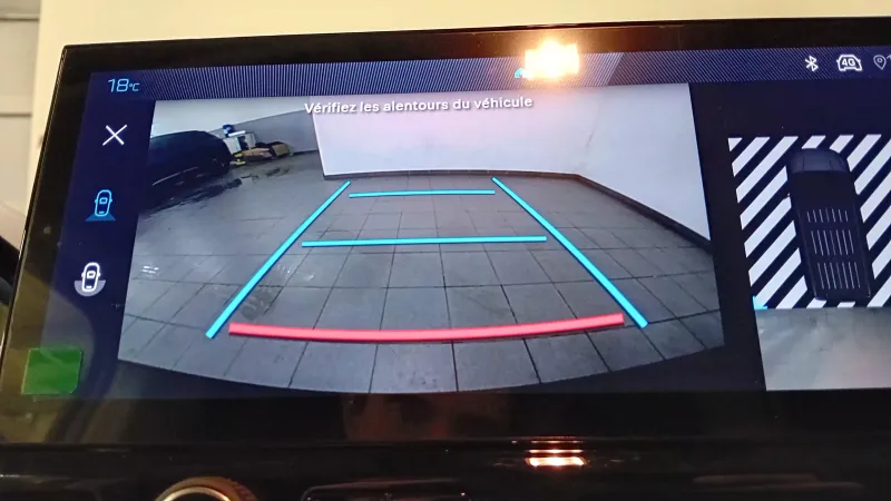 Image secondaire du véhicule 10