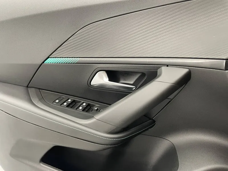 Image secondaire du véhicule 30