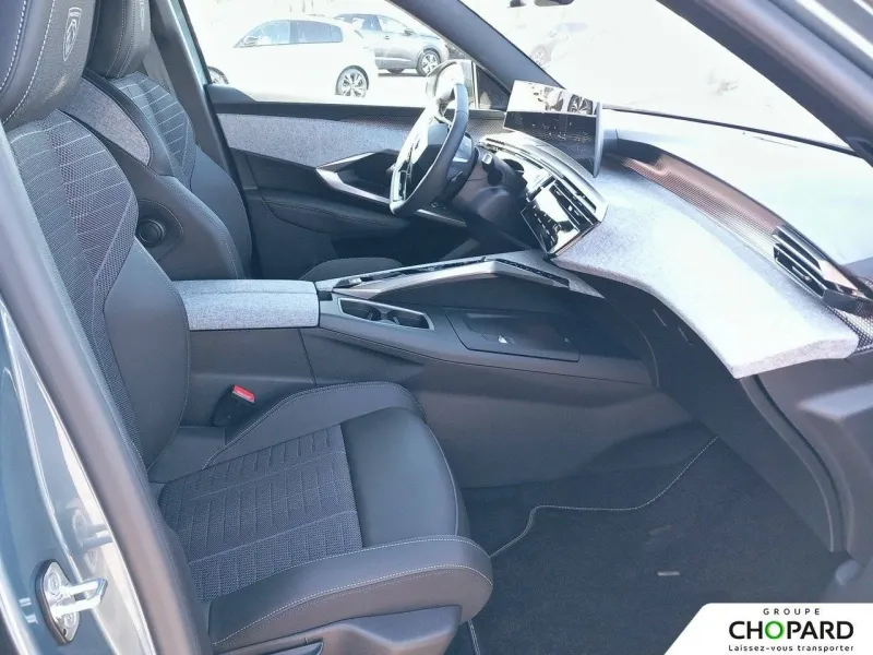 Image secondaire du véhicule 14