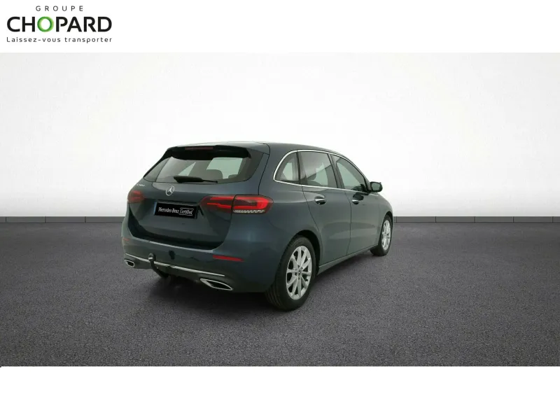 Image secondaire du véhicule 9