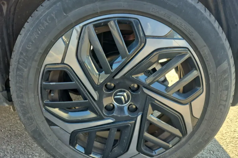 Image secondaire du véhicule 13