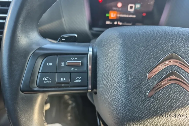 Image secondaire du véhicule 20