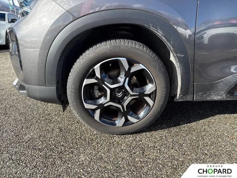 Image secondaire du véhicule 25