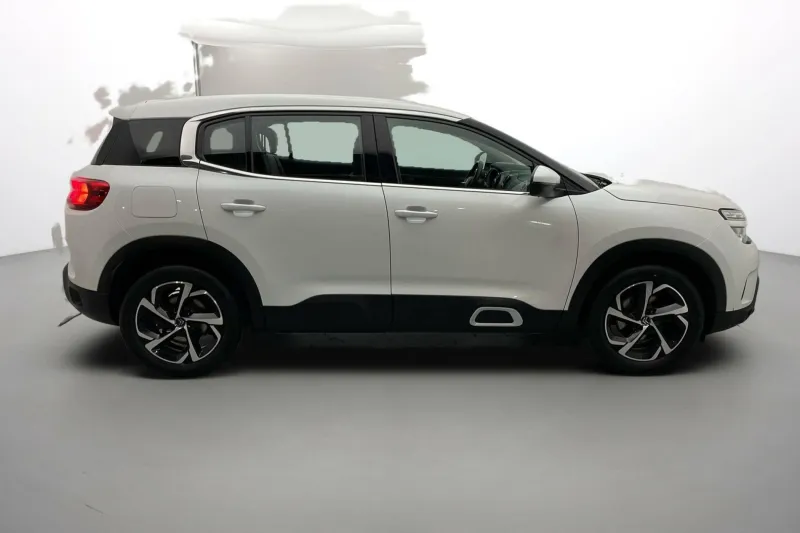 Image secondaire du véhicule 8