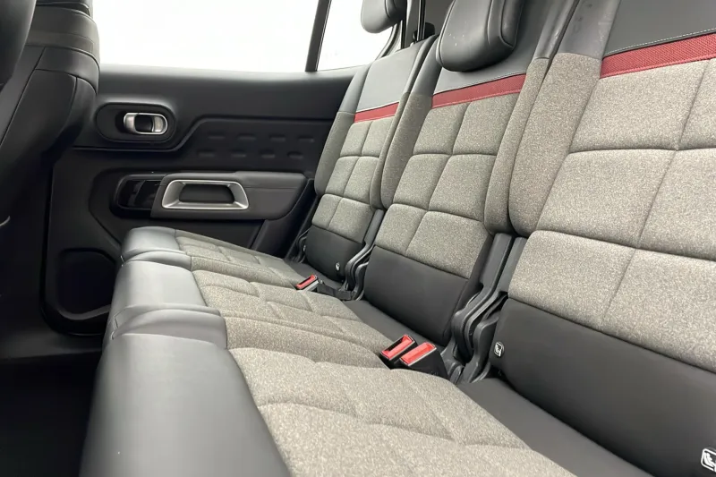 Image secondaire du véhicule 15