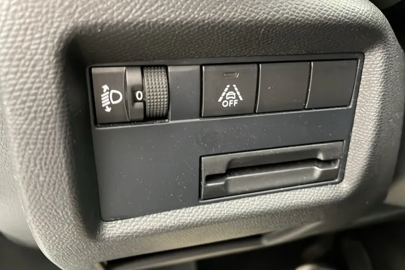 Image secondaire du véhicule 24