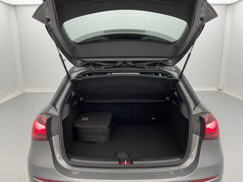 Image secondaire du véhicule 15