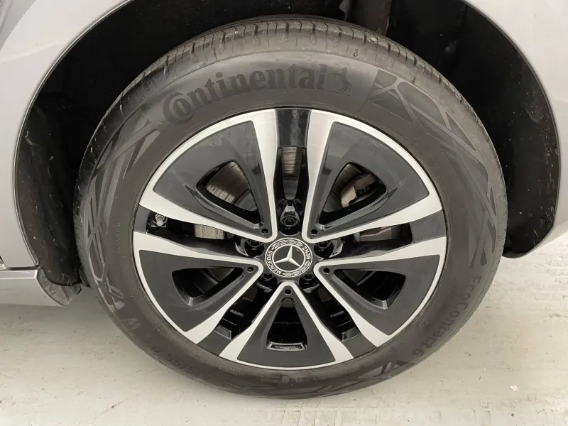 Image secondaire du véhicule 18