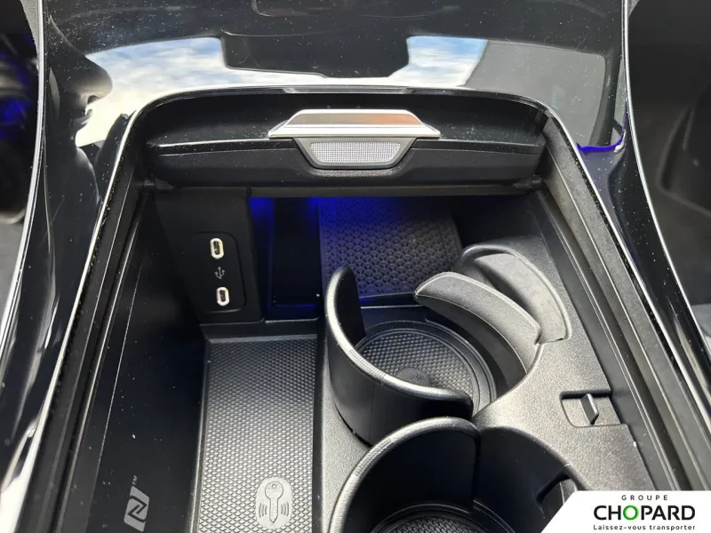 Image secondaire du véhicule 24