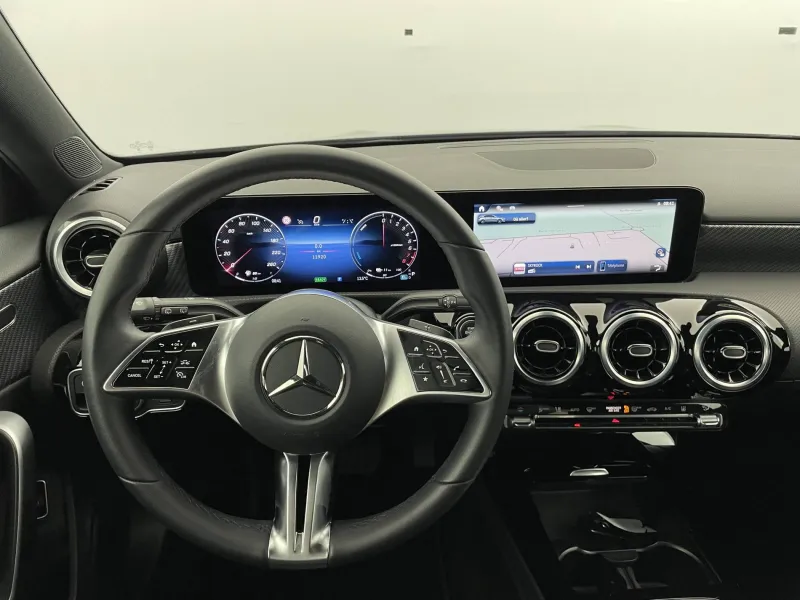 Image secondaire du véhicule 23