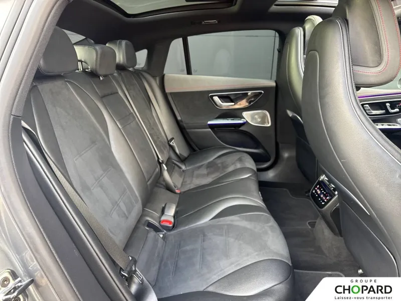 Image secondaire du véhicule 30