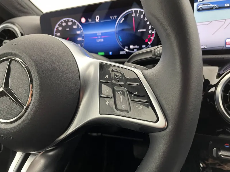 Image secondaire du véhicule 25