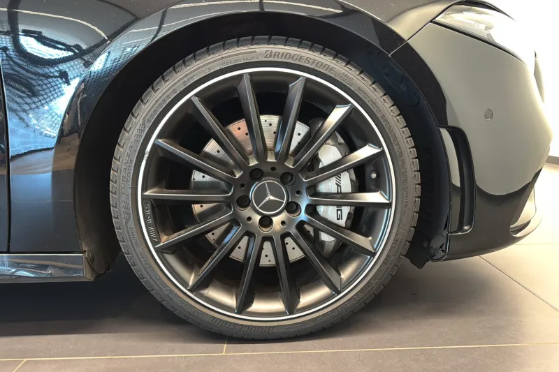 Image secondaire du véhicule 13