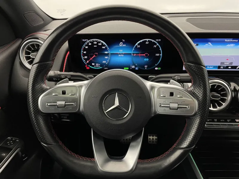 Image secondaire du véhicule 24