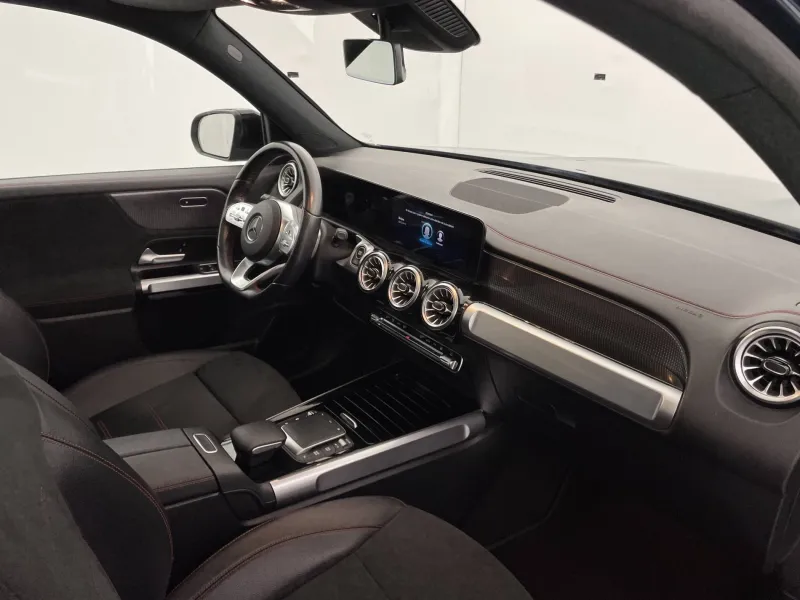 Image secondaire du véhicule 28