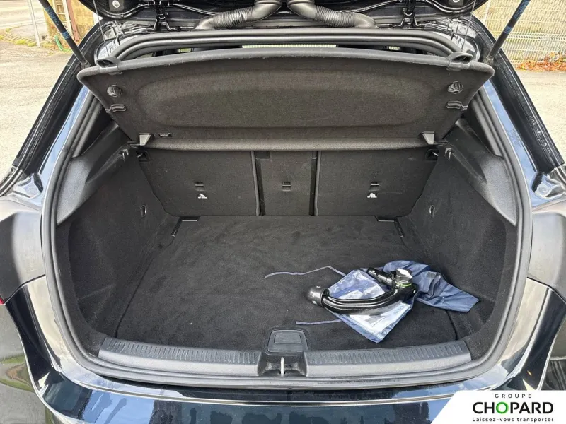 Image secondaire du véhicule 9