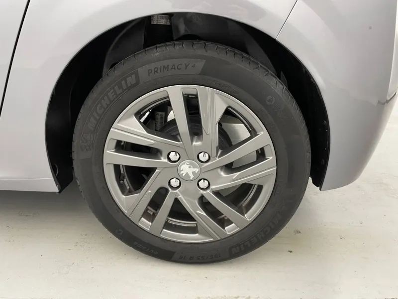 Image secondaire du véhicule 17