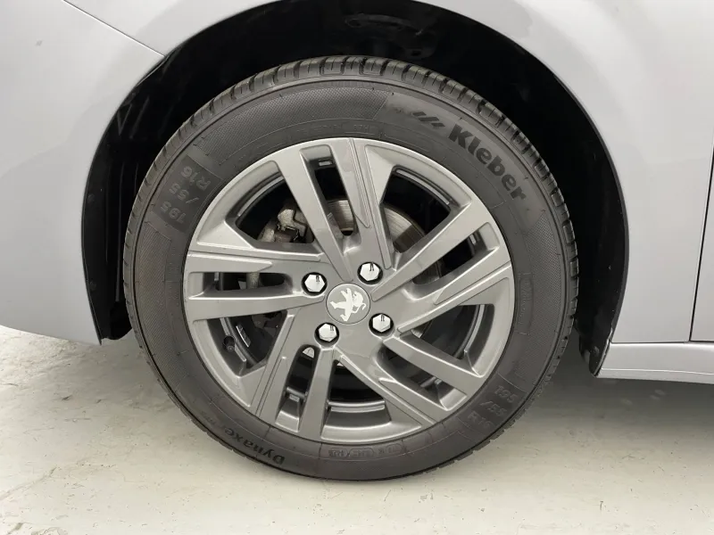 Image secondaire du véhicule 18