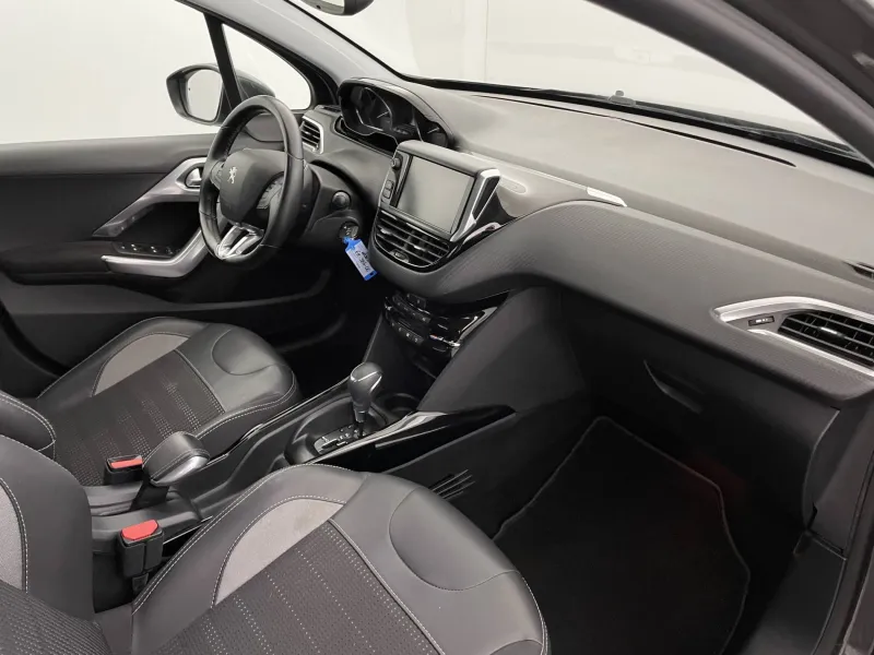 Image secondaire du véhicule 29