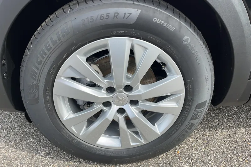 Image secondaire du véhicule 14