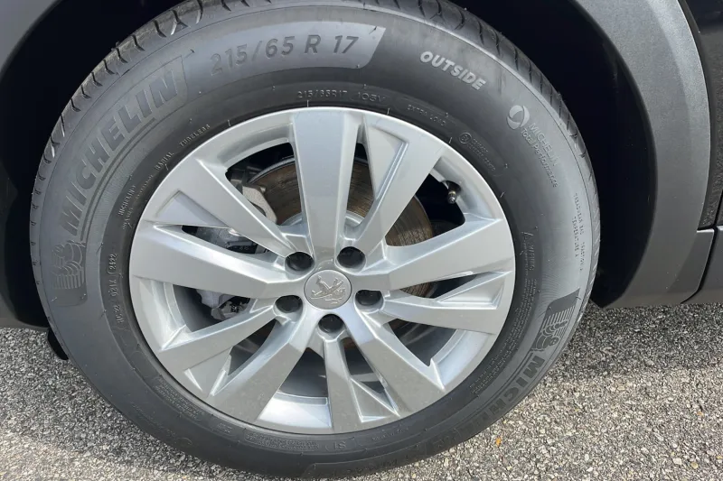 Image secondaire du véhicule 18