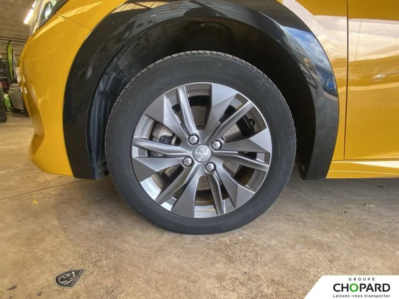 Image secondaire du véhicule 12