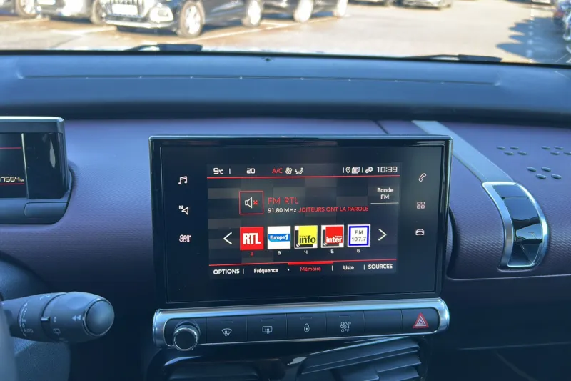 Image secondaire du véhicule 21