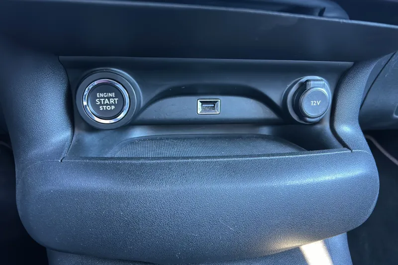 Image secondaire du véhicule 24