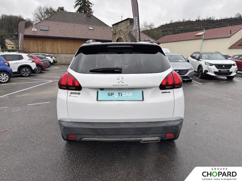 Image secondaire du véhicule 6