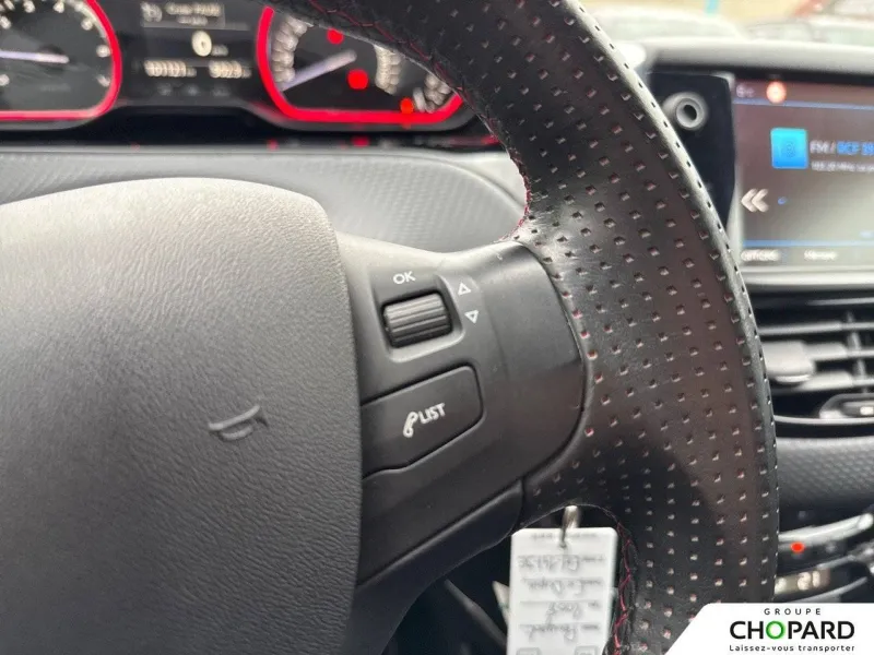 Image secondaire du véhicule 28