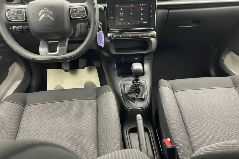 Image secondaire du véhicule 11