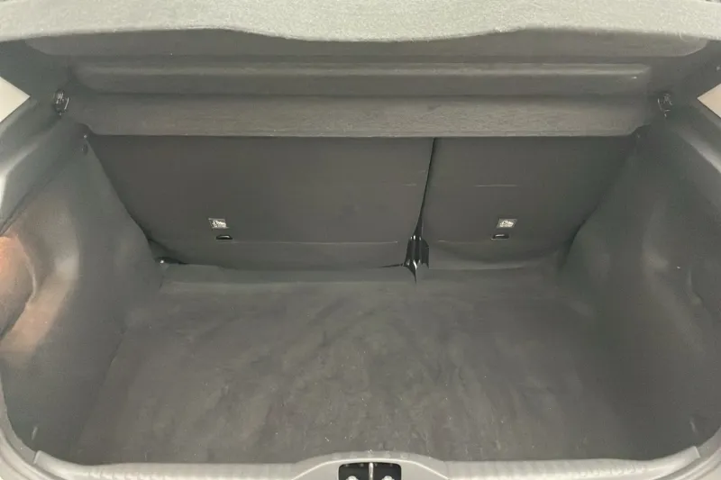 Image secondaire du véhicule 13