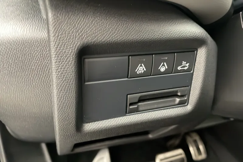 Image secondaire du véhicule 23