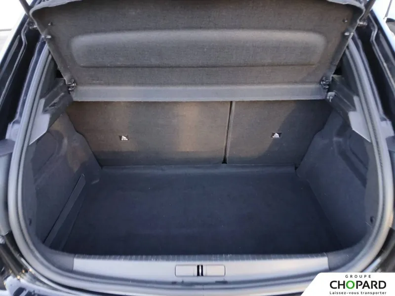 Image secondaire du véhicule 7