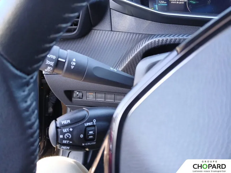 Image secondaire du véhicule 17