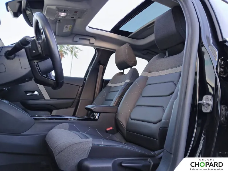 Image secondaire du véhicule 22