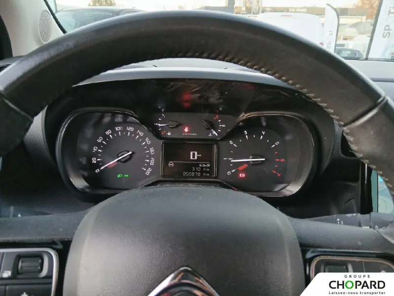 Image secondaire du véhicule 22