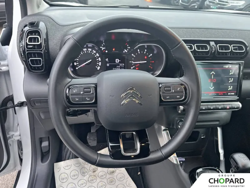 Image secondaire du véhicule 18