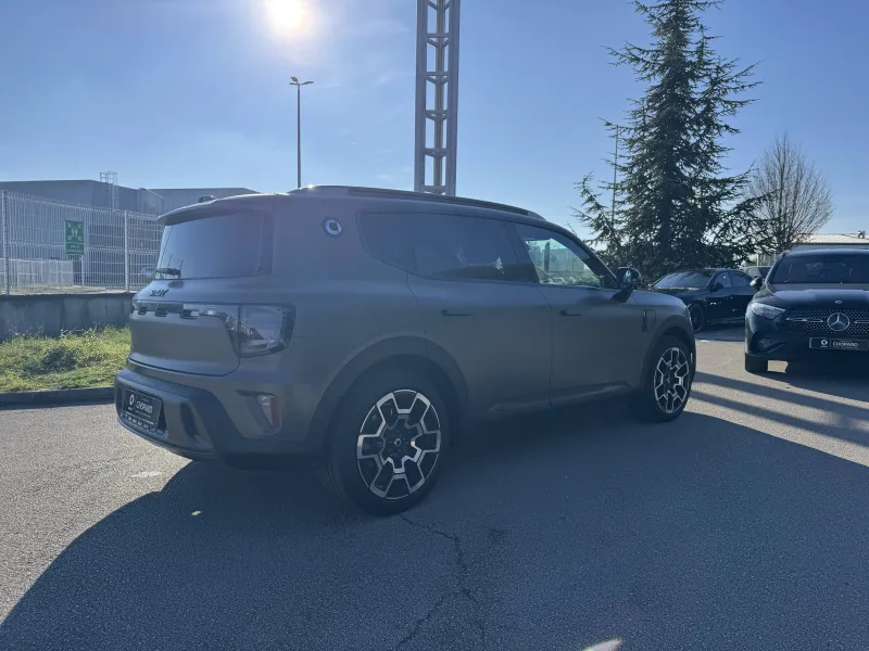 Image secondaire du véhicule 4