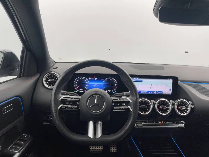 Image secondaire du véhicule 23