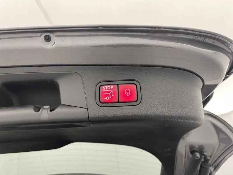 Image secondaire du véhicule 30