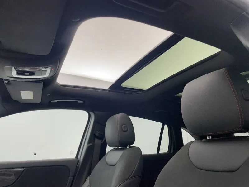 Image secondaire du véhicule 36