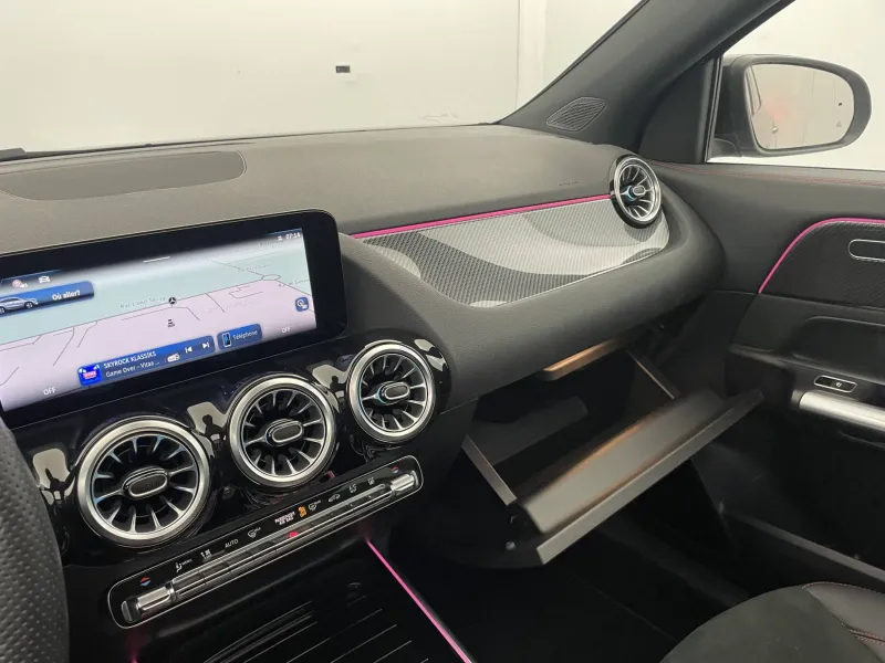 Image secondaire du véhicule 37