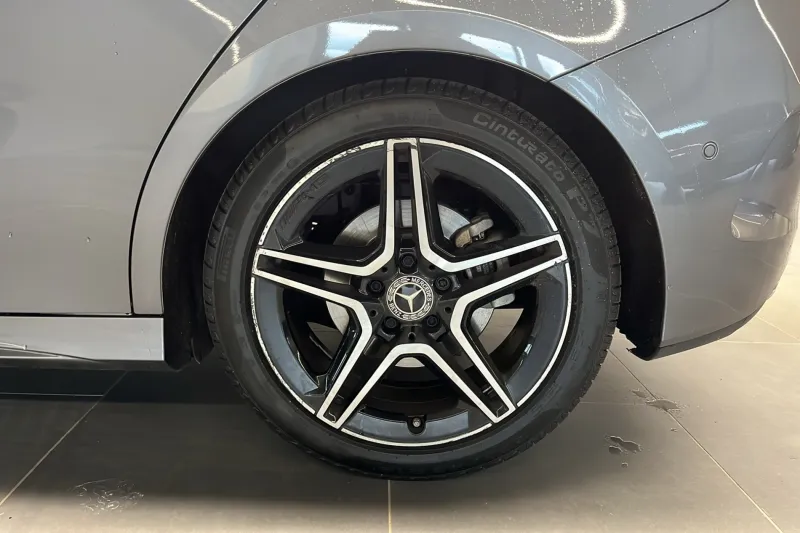 Image secondaire du véhicule 49