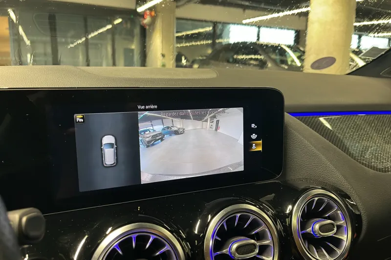 Image secondaire du véhicule 64