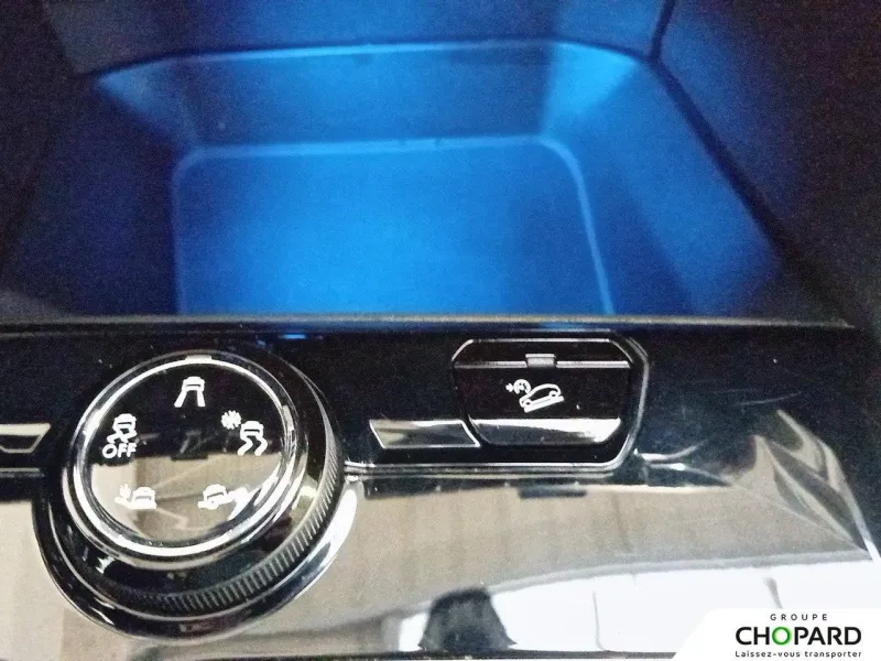 Image secondaire du véhicule 22